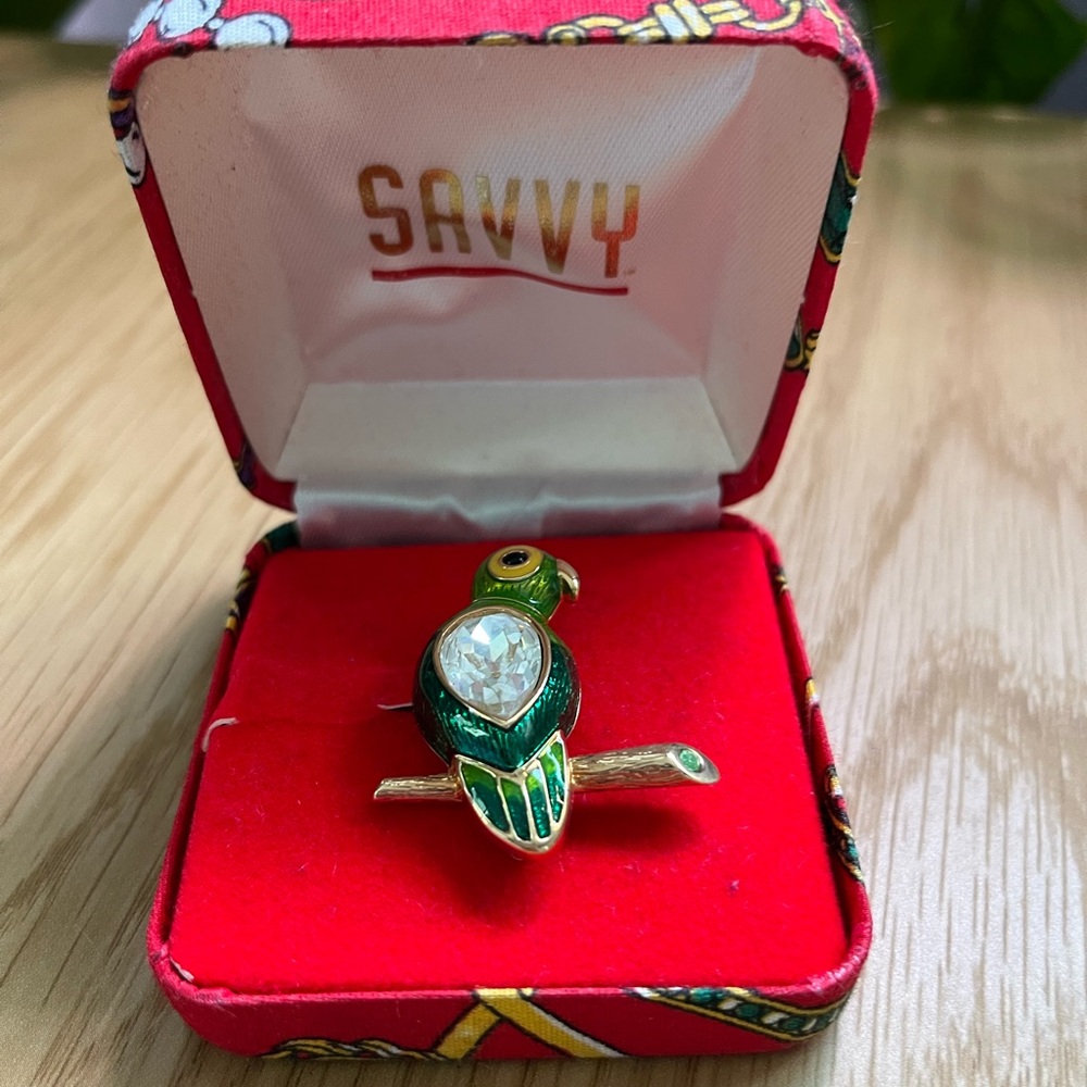 NIB Vintage Swarovski Savvy Green and Gold Parrot Brooch